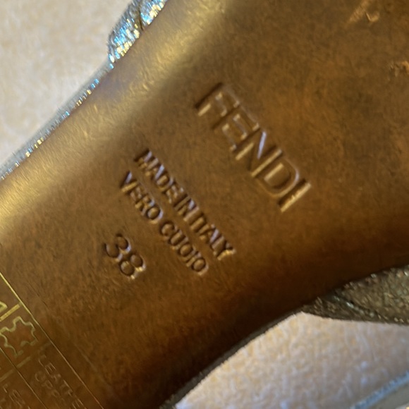 Fendi metallic gold heels with ankle strap size 38/ US 8 - Picture 6 of 8